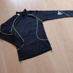 adidas 150サイズ 長袖アンダーシャツ