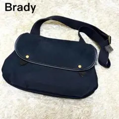 Brady ブレディ　ブラック　ショルダーバッグ　メッセンジャー　ユニセックスのサムネイル