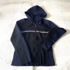 CHANEL ロゴブラックジップアップパーカー&Tシャツ38 美品 CHANEL ロゴブラックジップアップパーカー&Tシャツ38 美品