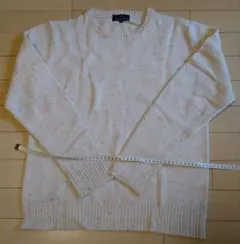 トランスコンティネンツ　オフホワイト　セーター　メンズＬ