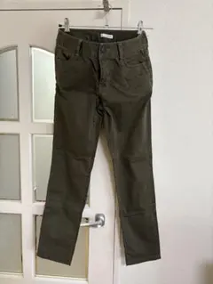 【チノパン】a.v.v オリーブ スリムフィット（サイズ30）