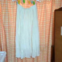 アイボリー色ロングスカート ウエストゴム