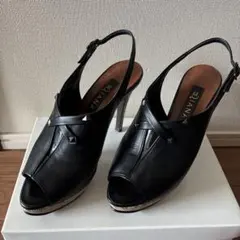 DIANA 黒 オープントゥ ハイヒール