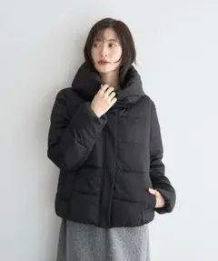 美品レディースブルゾン紺イェッカYECCAダウンジャケットネイビーS黒青アーバン