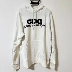CDG COMME des GARCONS ホワイトパーカー　Lサイズのサムネイル