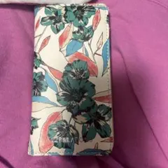 少し割れてます。手帳型iPhoneケース　iPhone8だと思います。のサムネイル