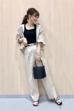 GU リネンブレンドストレートパンツ