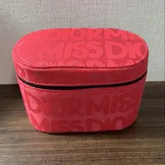 Item thumbnail for item 28f99fad-ff5c-4380-9d32-0720ddab0dfd