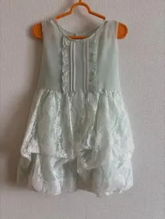 キッズ　ノースリーブワンピース