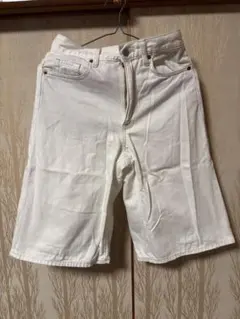 GU ホワイト 白　デニムショートパンツ Sサイズ　ジョーツ