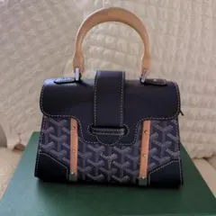 鑑定済　新品同様GOYARD ショルダーバッグ ネイビーのサムネイル