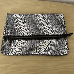 ヘビ柄メタリッククラッチバッグのサムネイル