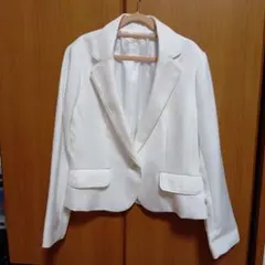 Item thumbnail for item 9dc2f186-57a1-4456-8bdf-746eaf56bd9e