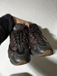 New Balance 1000/レアカラー　24