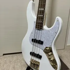 シ*ノ様 【ほぼ未使用】 Grass Roots Snow White エレキベ