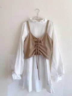 ホワイトブラウスビスチェセット 長袖
