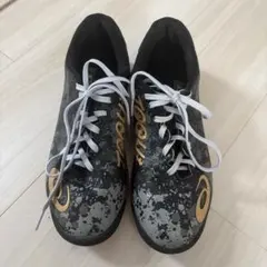 2026年最新】asics フットサルシューズの人気アイテム - メルカリ