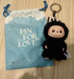 PIN FOR LOVE イニシャル ラブブ R 黒