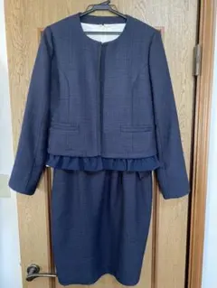 ⭐︎値下げ美品☆L(40)サイズ 紺 セットアップスーツ　フォーマル