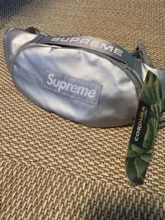 Supreme シルバー ウエストバッグ コーデュラのサムネイル