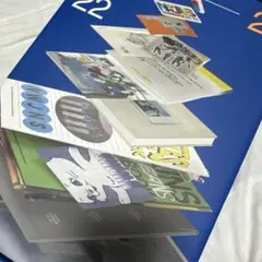 Newjeans ニュージーンズ シーグリ year book まとめ売り Amazon.co.jp: NewJeans Yearbook 22-23 公式 グッズ 輸入品