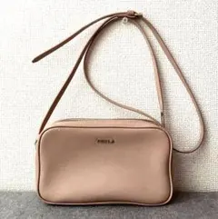 FURLA フルラ　ピンクベージュ ショルダーバッグ　極美品　訳あり