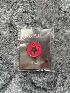 Dior ディオール　ピンバッジ
