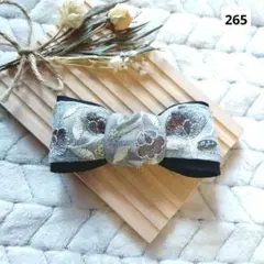 フラワー　インド刺繍リボンヘアクリップ（ブルーグレー）