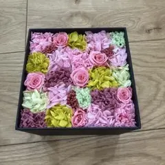 ニコライバーグマン プリザーブドフラワー マンゴーポット ピンク