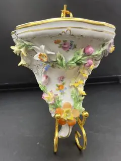 Item thumbnail for item bee84906-d68a-4471-8a05-3078ca42d055