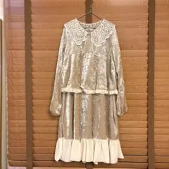 シャーリーテンプル　ベルベット長袖ワンピース