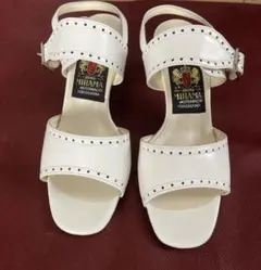 MIHAMA ホワイト サンダル 22.5のサムネイル