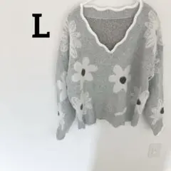 美品✨海外古着グレー 花柄 【L】Vネックニット セーター 冬