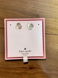 新品 未使用♠️kate spade ♠️カラフルスタッドピアス - メルカリ