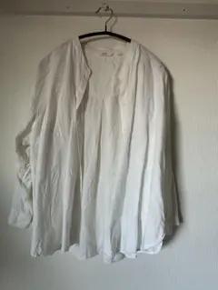 UNIQLO ユニクロ　ホワイト 長袖 シャツ