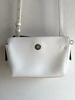Tommy Hilfiger トミーヒルフィガー ショルダーバッグ
