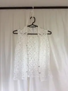 ホワイトレースノースリーブシャツ