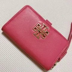・未使用　TORY BURCHトリーバーチ　レザー長財布　ピンク　ストラップ付き