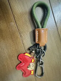 馬キーホルダー　赤