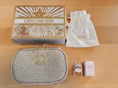 ミニ香水付き Dior ディオール 2025 クリスマス 限定品　ゴールドポーチ