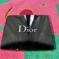 Item thumbnail for item e0ec9c5c-219f-4752-9592-9592f3e8455f