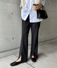 andme 梨地ポンチセンタースリットパンツ　Lサイズ
