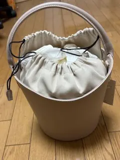 laura di maggio バッグ