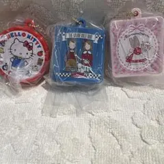 クッキー缶チャーム　サンリオ　ガチャガチャ