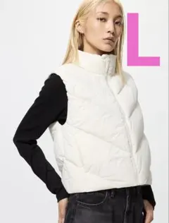 ユニクロ パフテッククロップドベスト オフホワイト L 新品