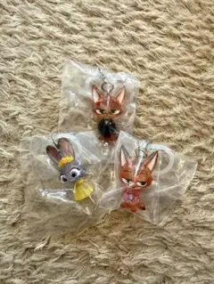 ズートピア2めじるしアクセサリー　ガチャ