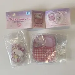サンリオガチャ　ハローキティ　アクリルチャーム