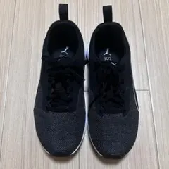 PUMA プーマ　レディース　スニーカー　ランニングシューズ　23.5cmのサムネイル