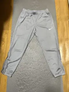 Nike グレー ジャージパンツ Sサイズ