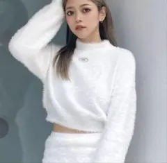 GYDA シャギーニット　White セットアップ